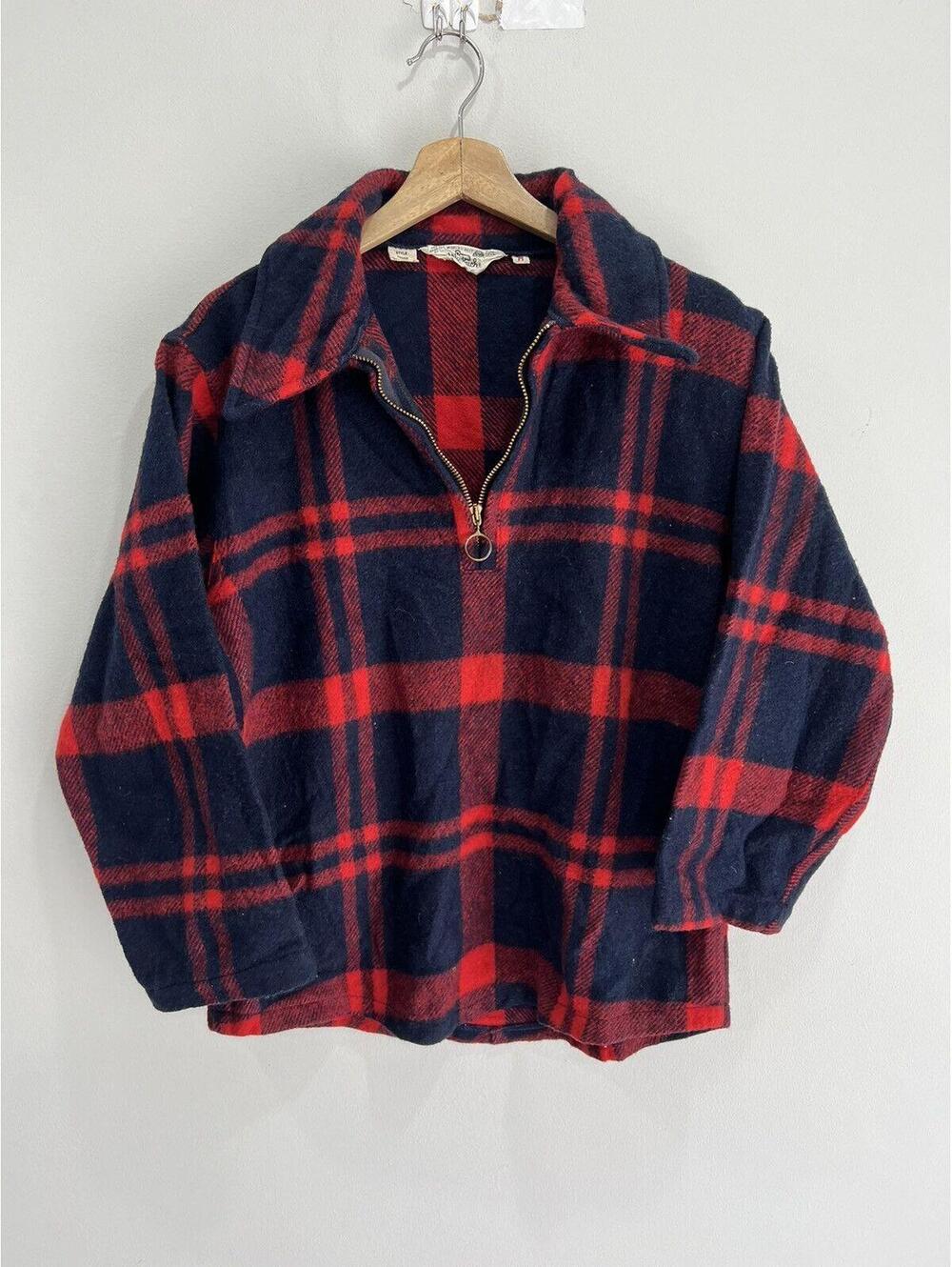Vintage Womens Woolrich Wool Quarter Zip Fleece Sweater
